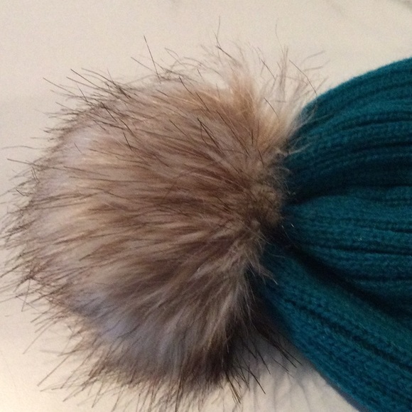 A New Day teal knit beanie hat with Pom Pom. - Picture 3 of 3